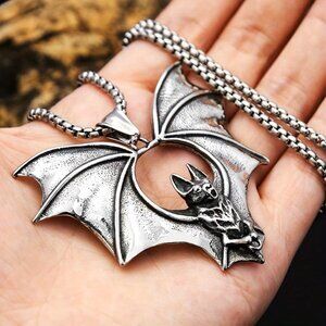 Bat Wing Necklace Silver Bold Statement Trendy Stylish Unisex Goth  Edgy Rock